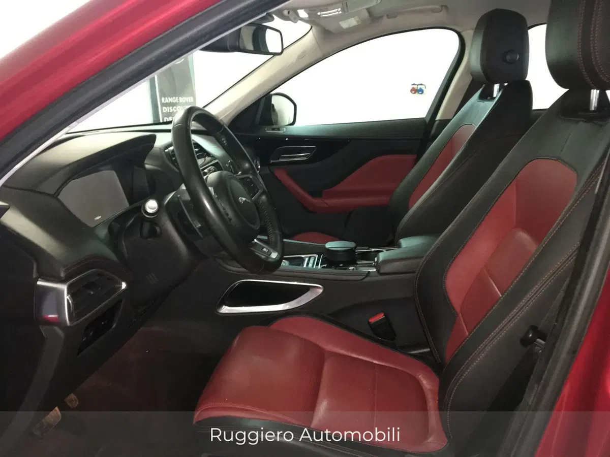 Jaguar F-Pace usata a Catanzaro (12)