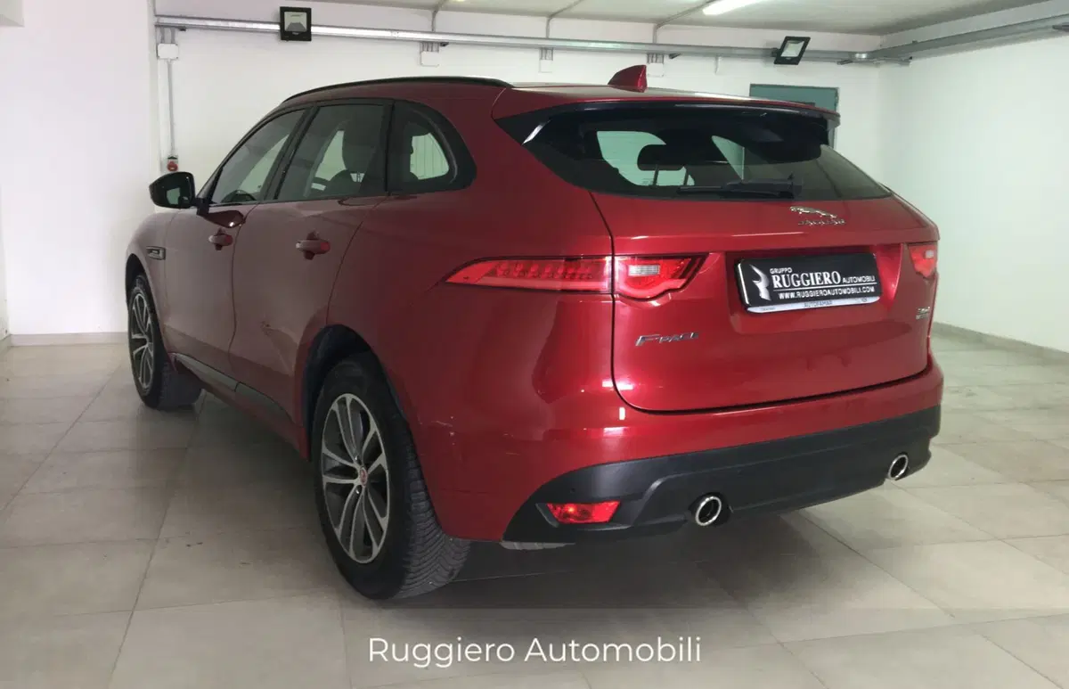 Jaguar F-Pace usata a Catanzaro (6)
