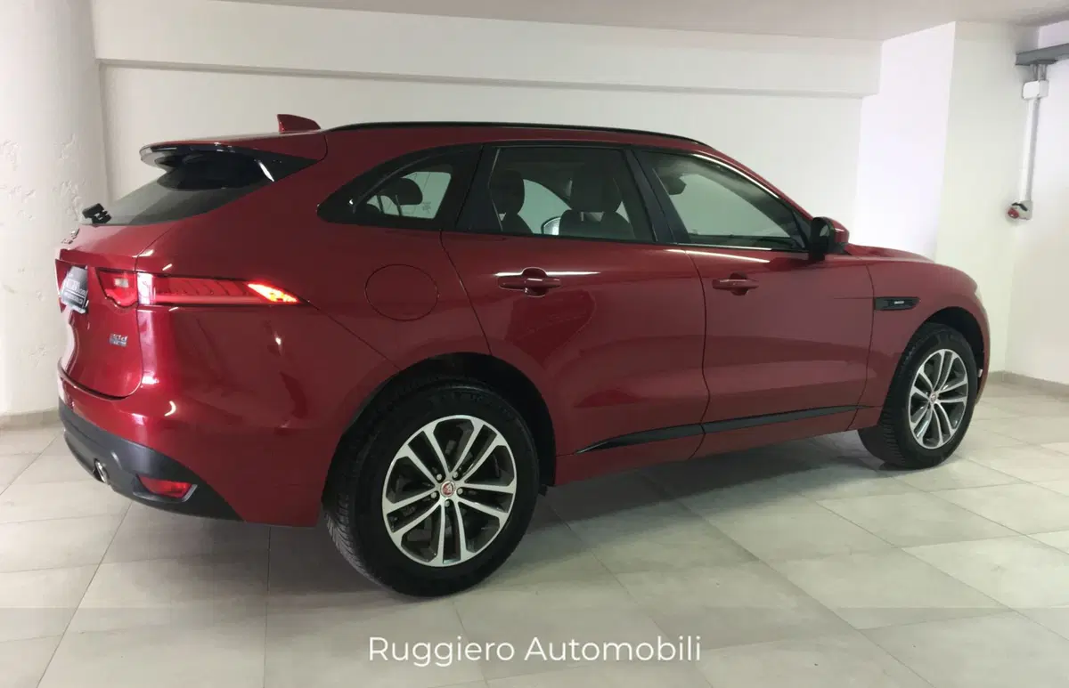 Jaguar F-Pace usata a Catanzaro (7)