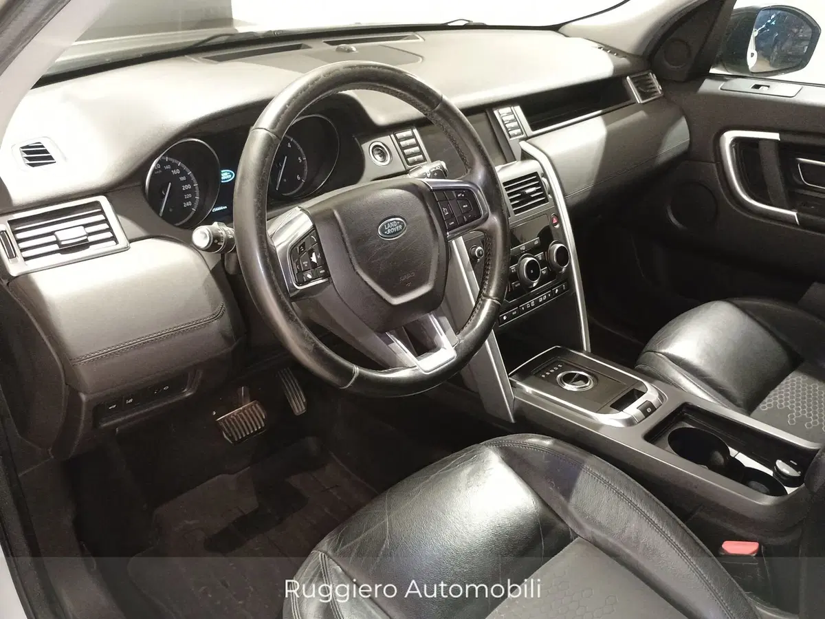 Land Rover Discovery Sport usata a Catanzaro (9)