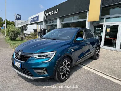 Renault Arkana Hybrid E-Tech 145 CV Techno del 2023 usata a Lissone