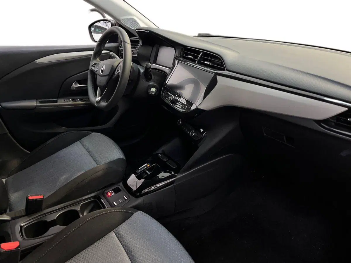 Opel Corsa usata a Foggia (9)