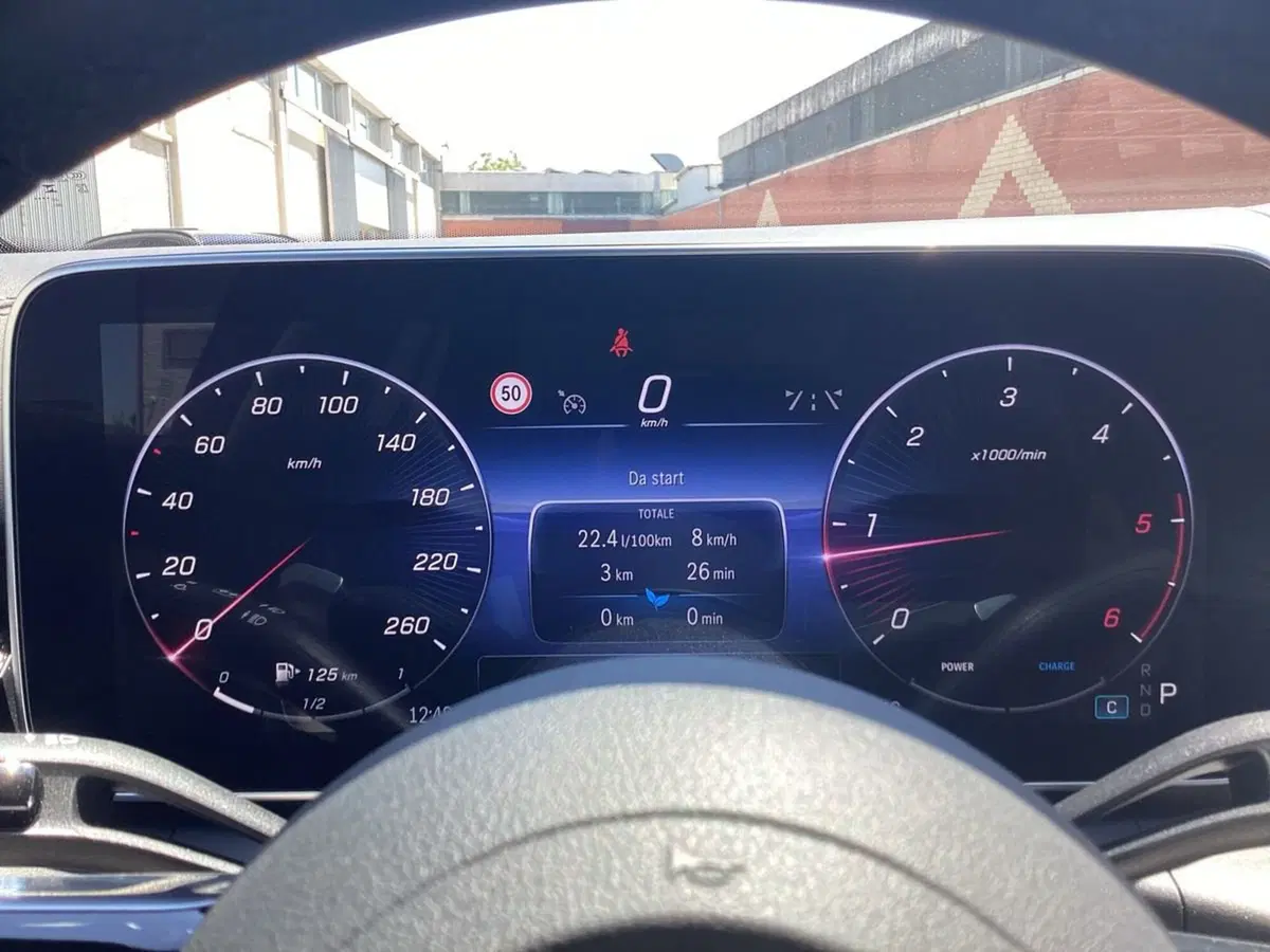 Mercedes-Benz GLC Coupé usata a Bari (13)