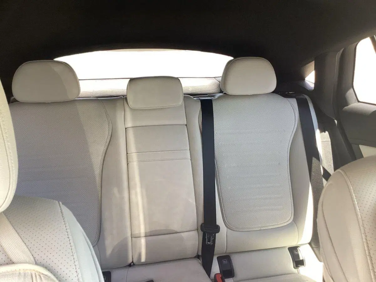 Mercedes-Benz GLC Coupé usata a Bari (16)