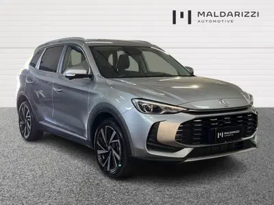 Mg ZS EV Luxury 72 kWh del 2025 usata a Bari