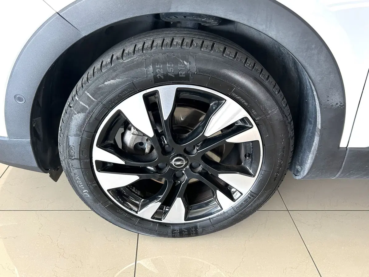 Opel Grandland X usata a Ferrara (7)
