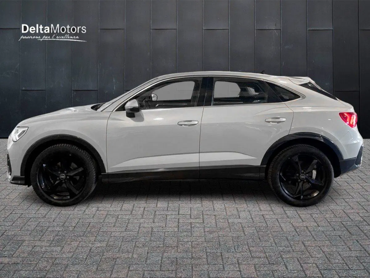 Audi Q3 Sportback usata a Macerata (2)