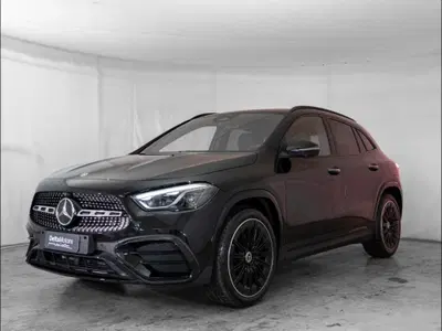 Mercedes-Benz GLA SUV 200 d AMG Line Premium Plus 4matic auto nuova a Montecosaro