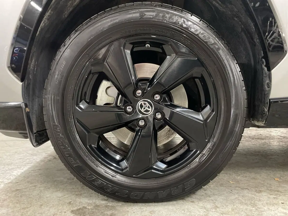 Toyota Rav4 usata a Macerata (8)