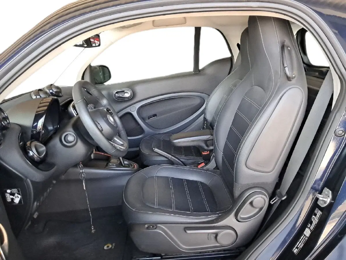 smart Fortwo usata a Salerno (10)
