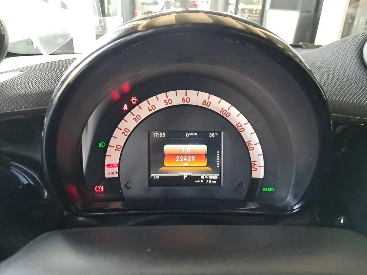 smart Fortwo usata a Salerno (9)