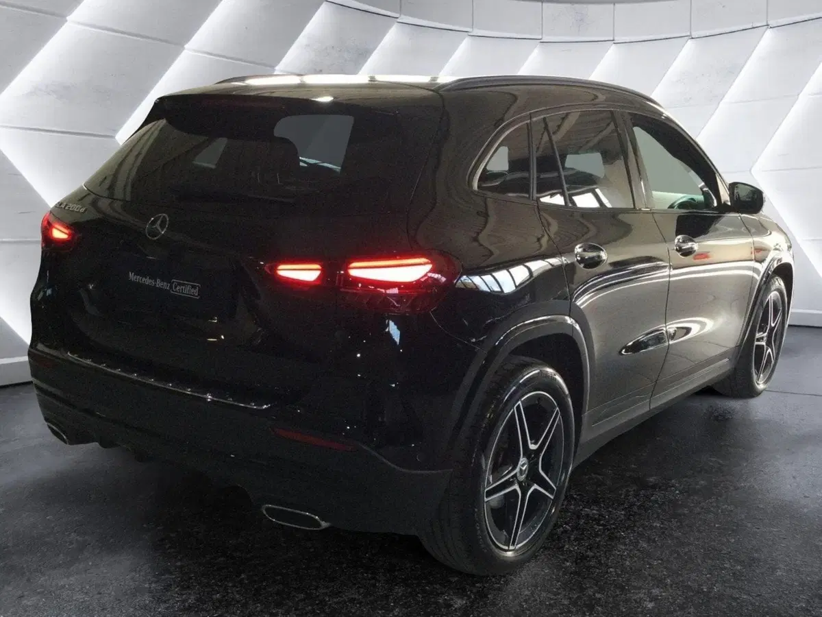 Mercedes-Benz GLA SUV usata a Caserta (5)