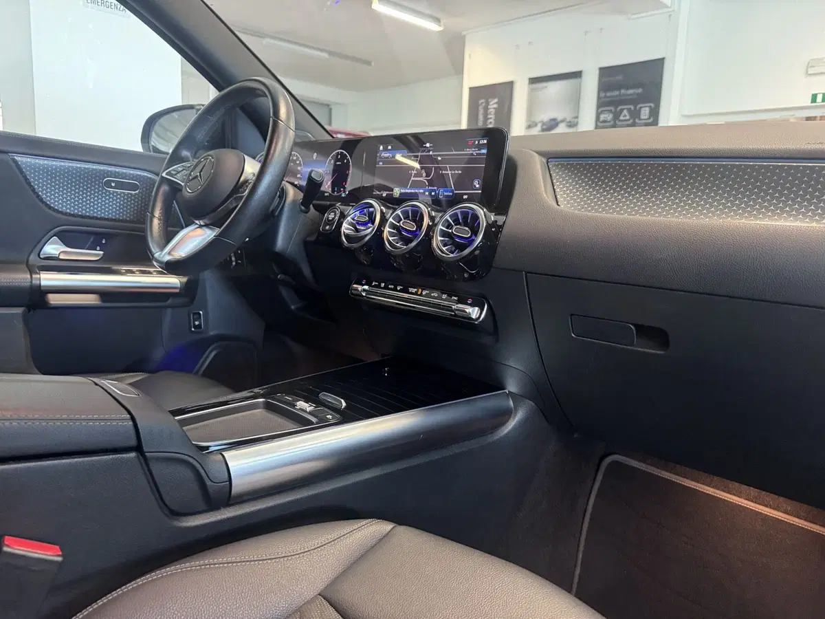 Mercedes-Benz GLA SUV usata a Messina (9)
