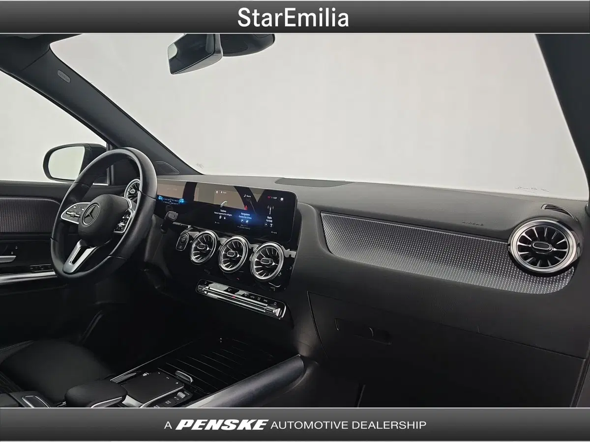 Mercedes-Benz GLA SUV usata a Bologna (16)