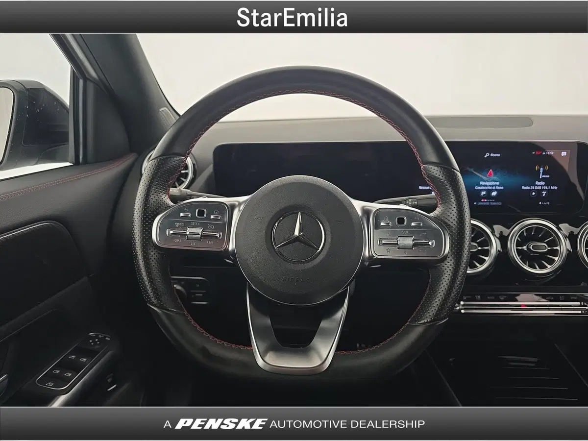 Mercedes-Benz GLA SUV usata a Bologna (19)