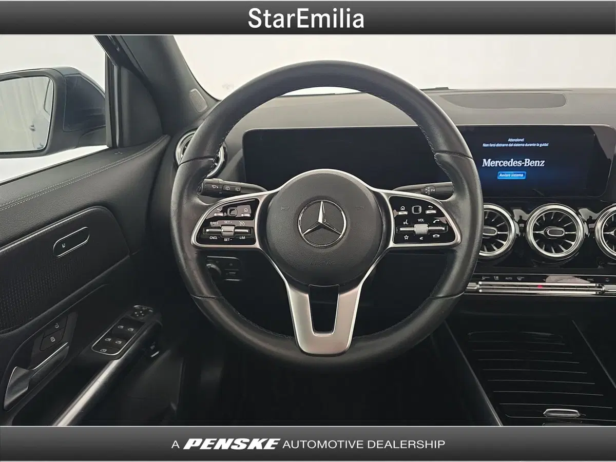 Mercedes-Benz GLA SUV usata a Bologna (19)