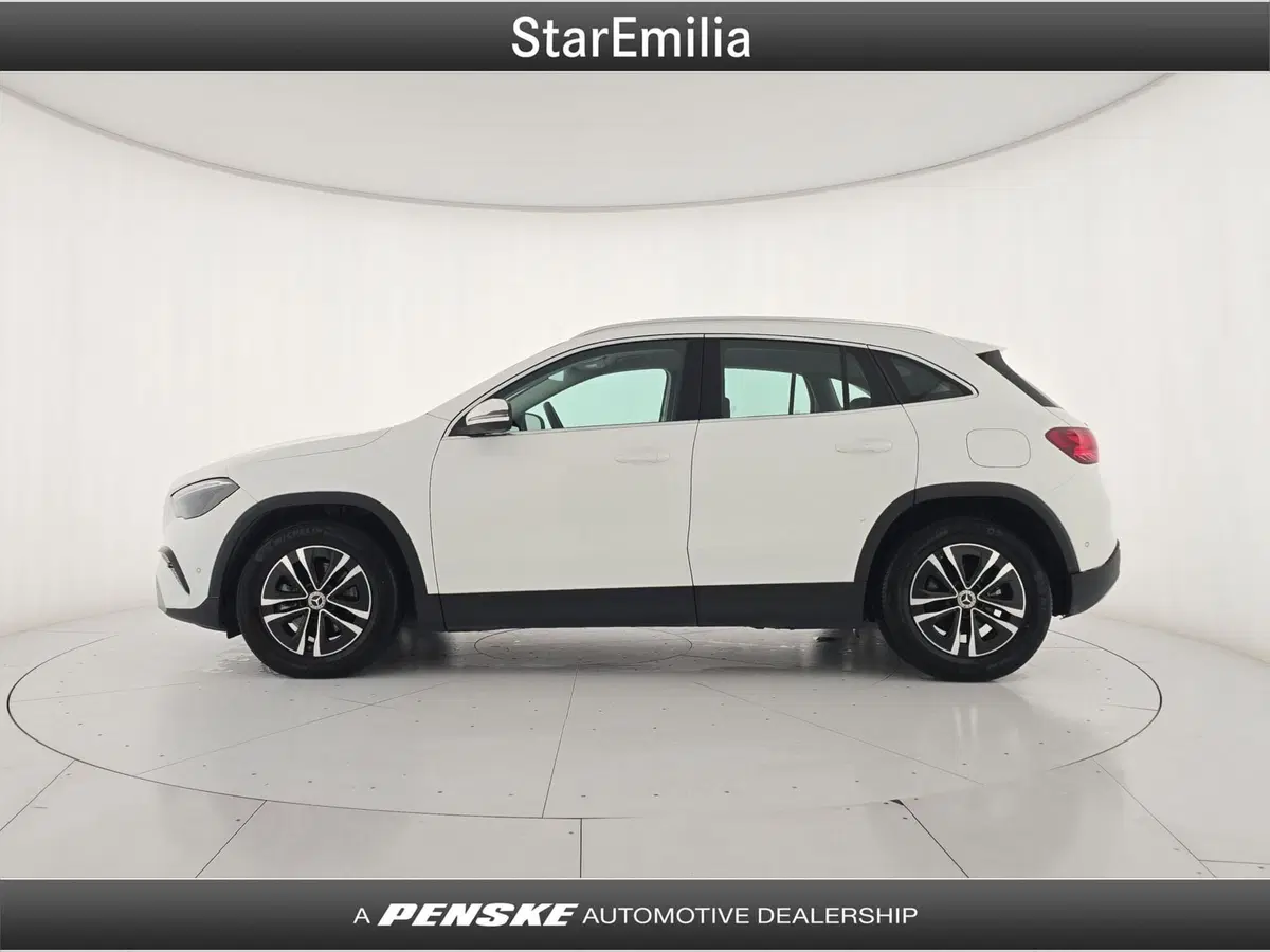 Mercedes-Benz GLA SUV usata a Bologna (2)