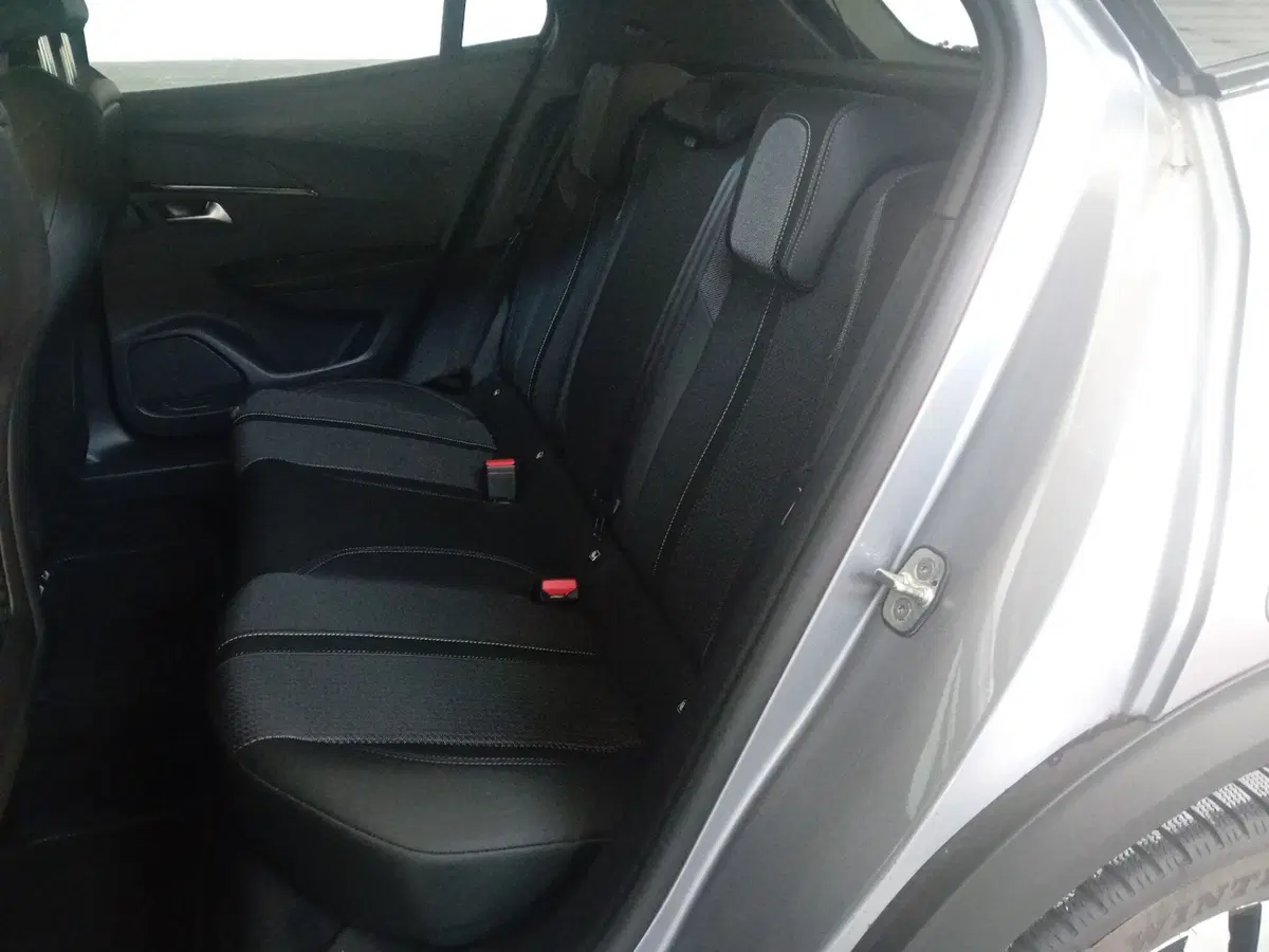 Peugeot 2008 usata a Pordenone (12)