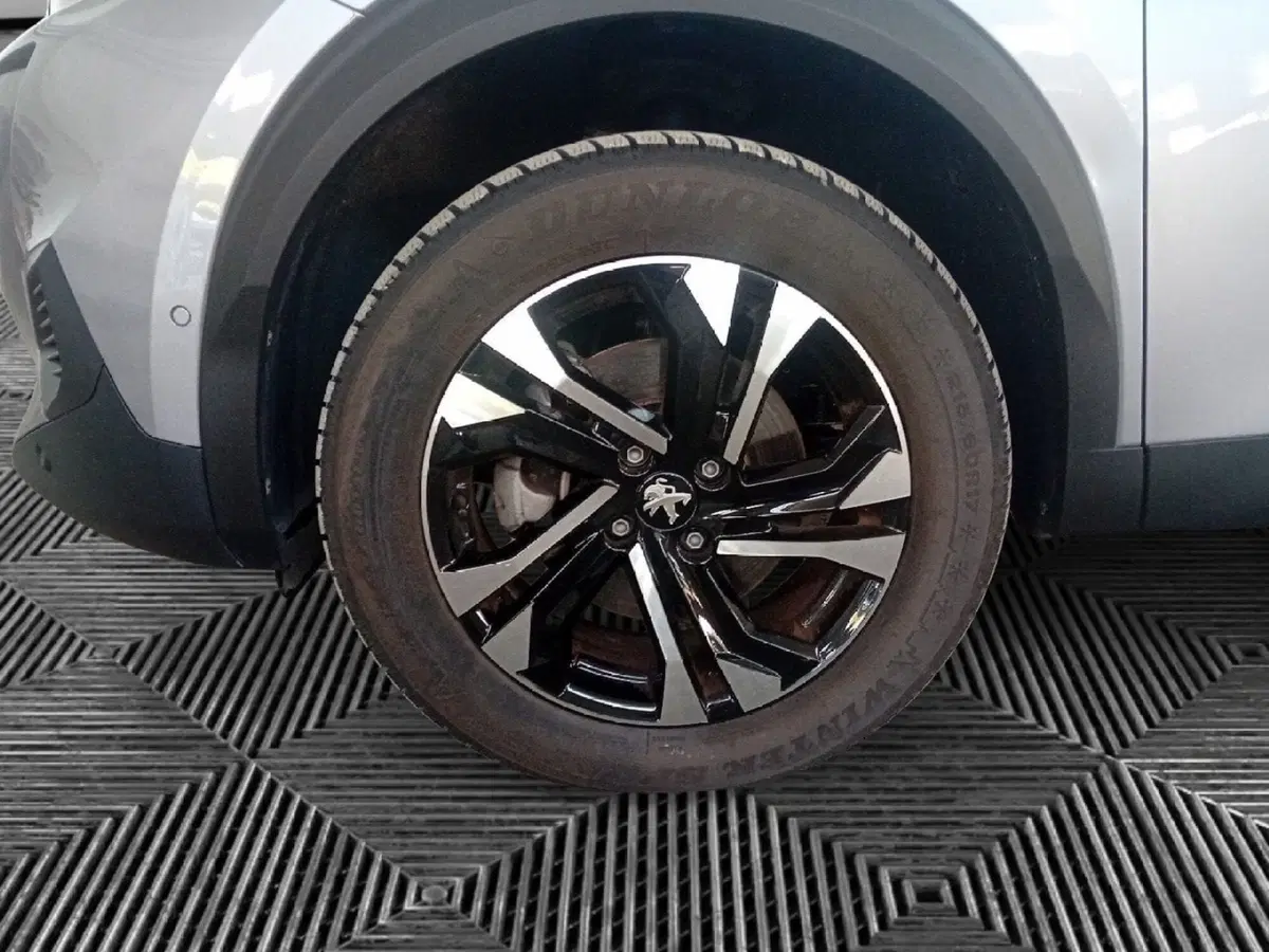 Peugeot 2008 usata a Pordenone (9)