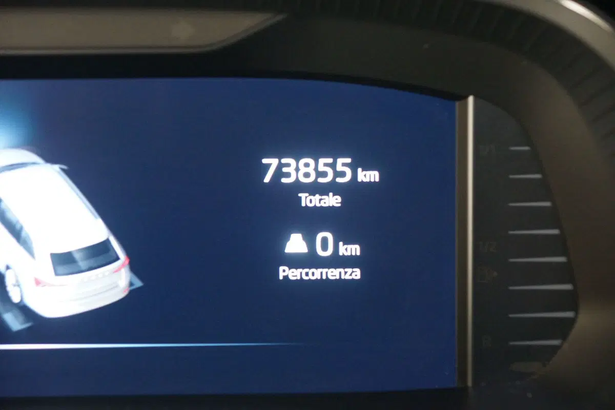 Skoda Octavia Station Wagon usata a Torino (11)