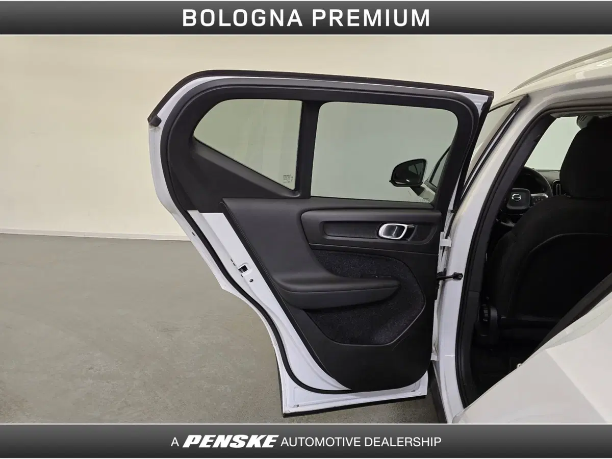 Volvo XC40 usata a Bologna (17)