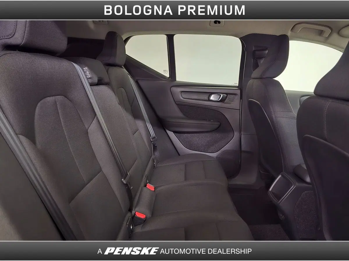 Volvo XC40 usata a Bologna (5)