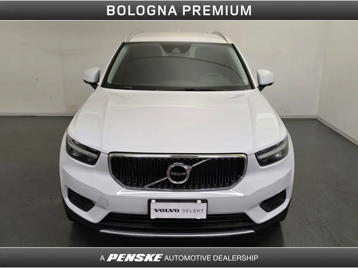 Volvo XC40 usata a Bologna (8)