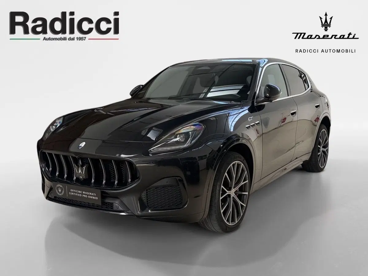 Maserati Grecale usata a Bari