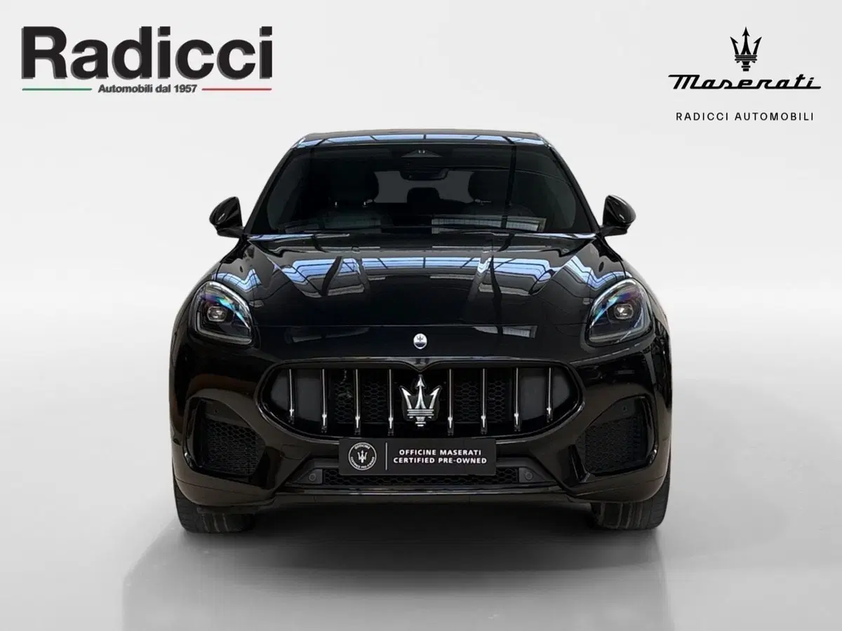Maserati Grecale usata a Bari (4)