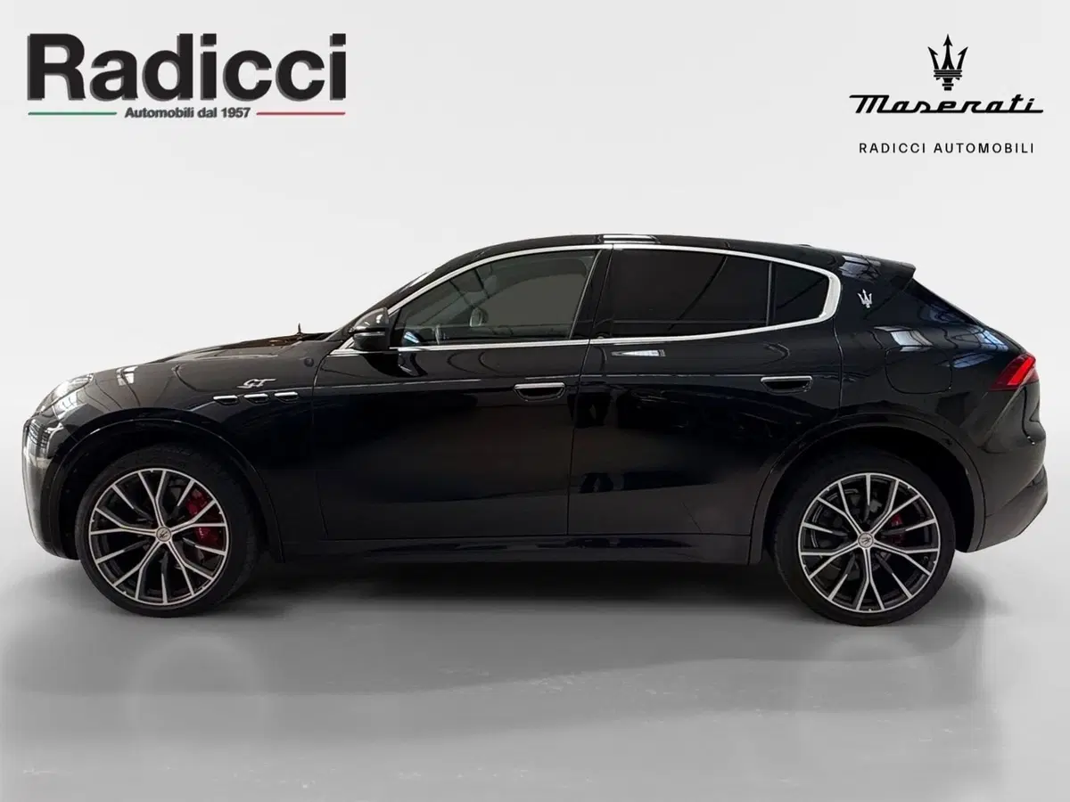 Maserati Grecale usata a Bari (9)