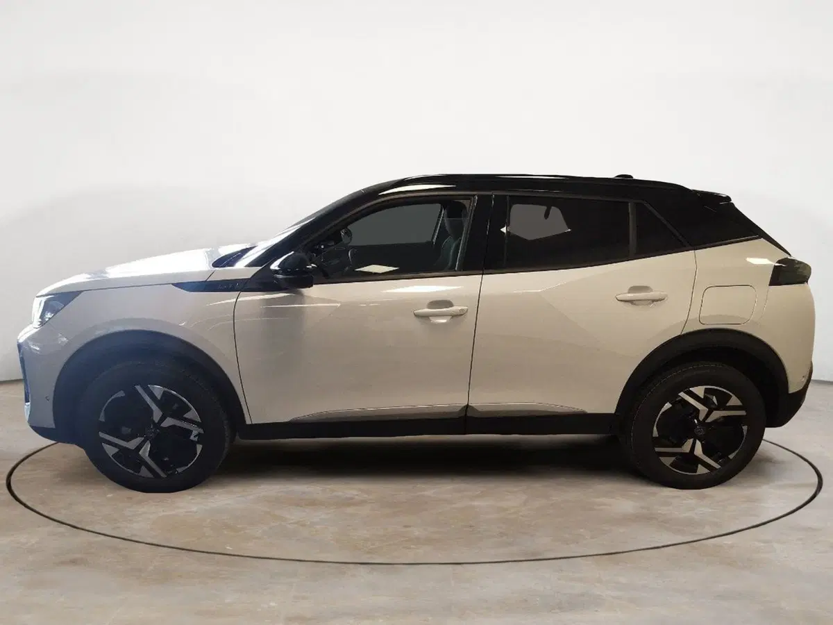 Peugeot 2008 nuova a Taranto (5)