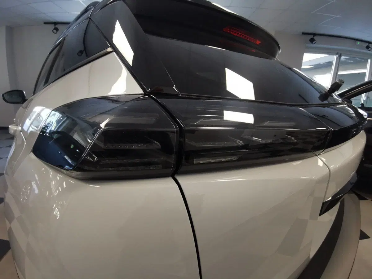 Peugeot 2008 nuova a Taranto (9)