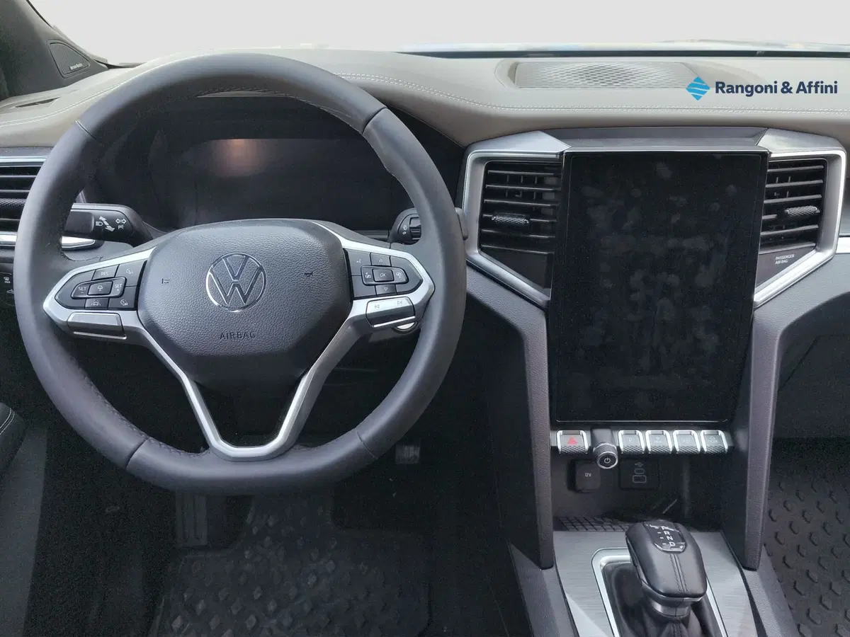 Volkswagen Amarok usata a Brescia (12)