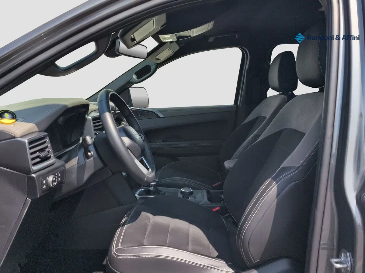 Volkswagen Amarok usata a Brescia (8)