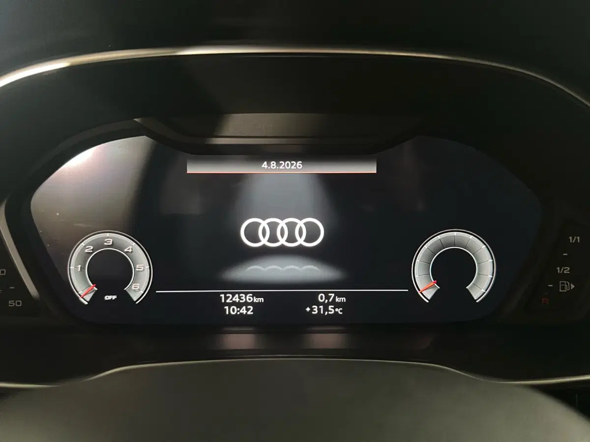Audi Q3 Sportback usata a Napoli (11)