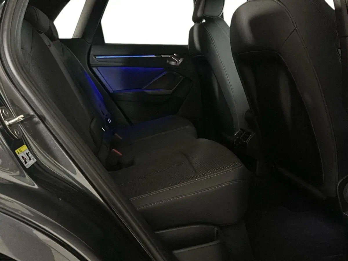 Audi Q3 Sportback usata a Napoli (8)