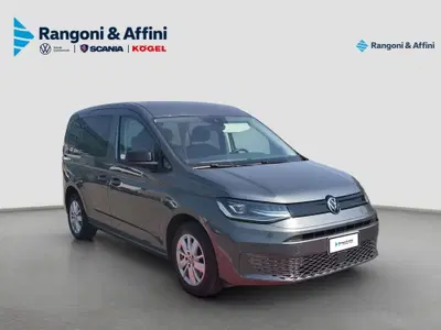 Volkswagen Veicoli Commerciali Caddy 2.0 tdi 122cv 4motion Life my24 del 2023 usata a Castegnato