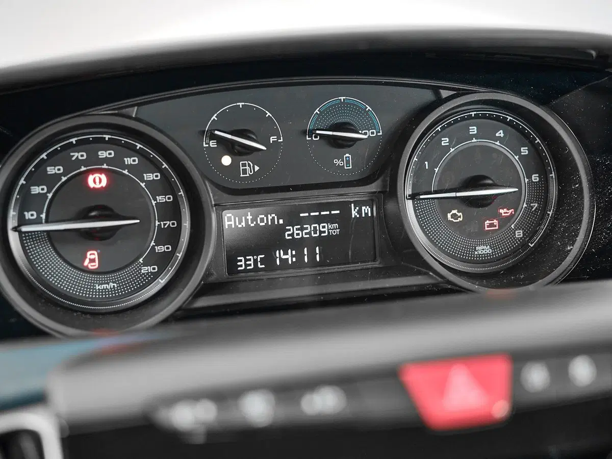Lancia Ypsilon usata a Prato (18)