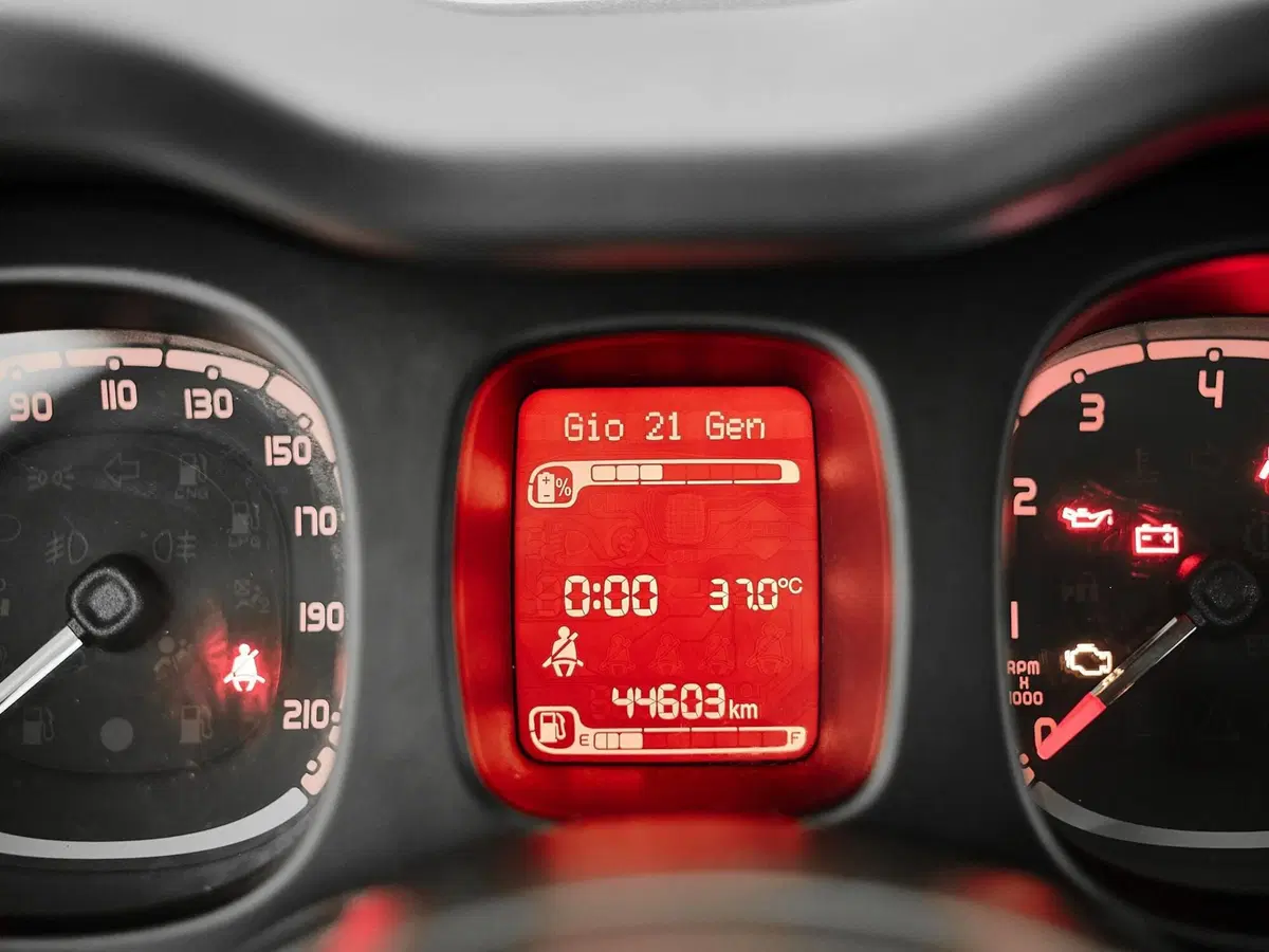 Fiat Panda Cross usata a Prato (10)