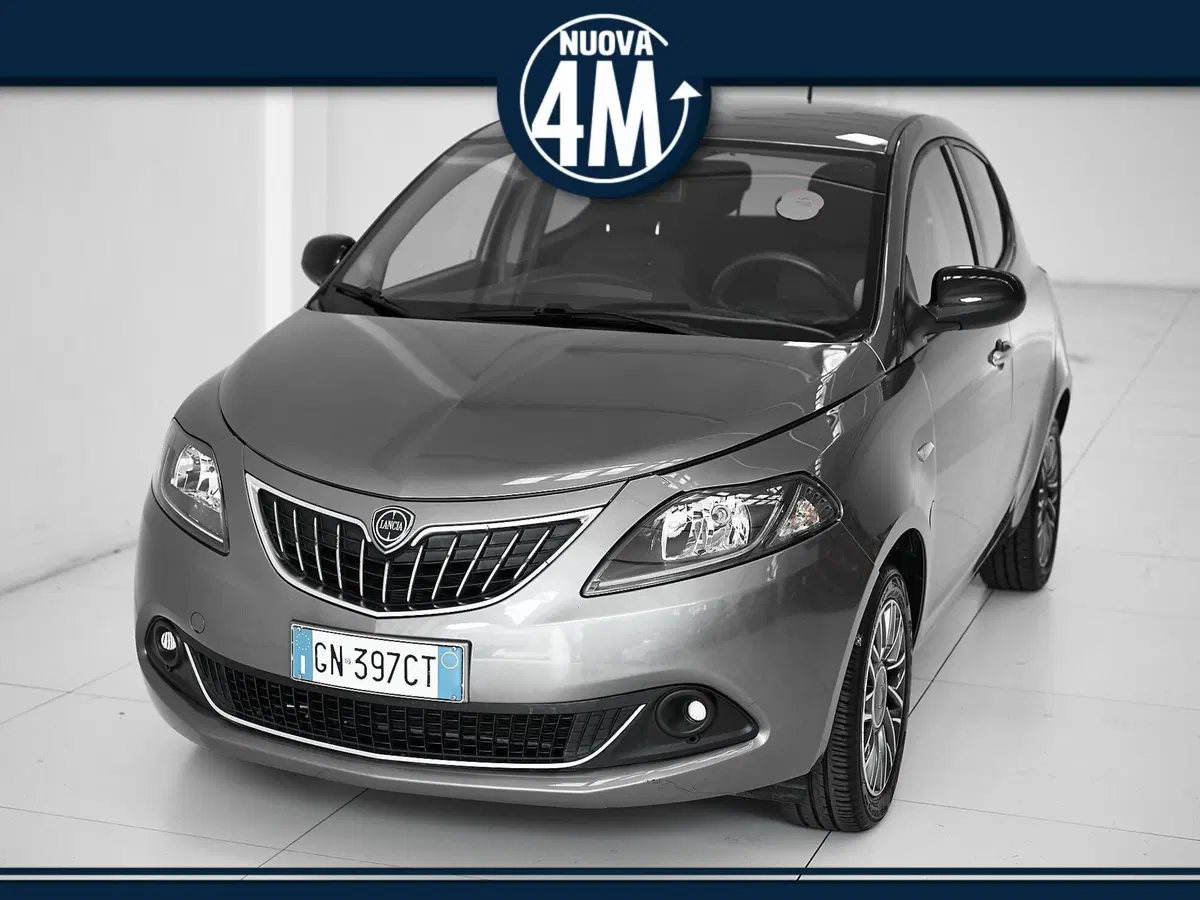 Lancia Ypsilon usata a Prato