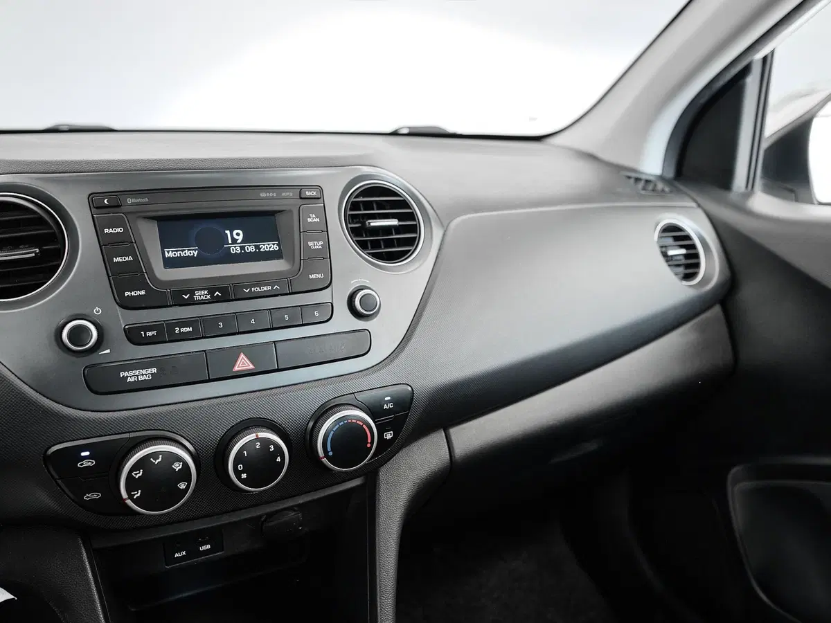 Hyundai i10 usata a Prato (13)