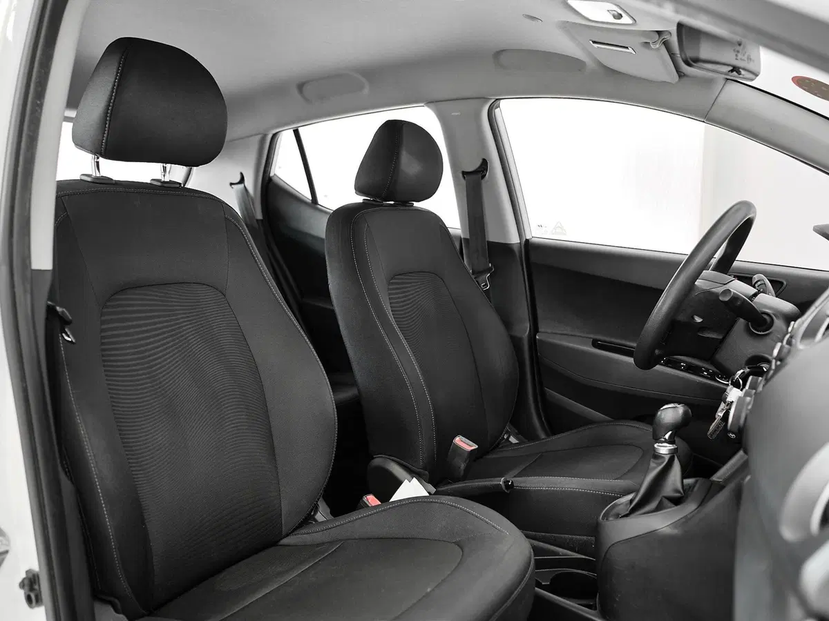 Hyundai i10 usata a Prato (18)