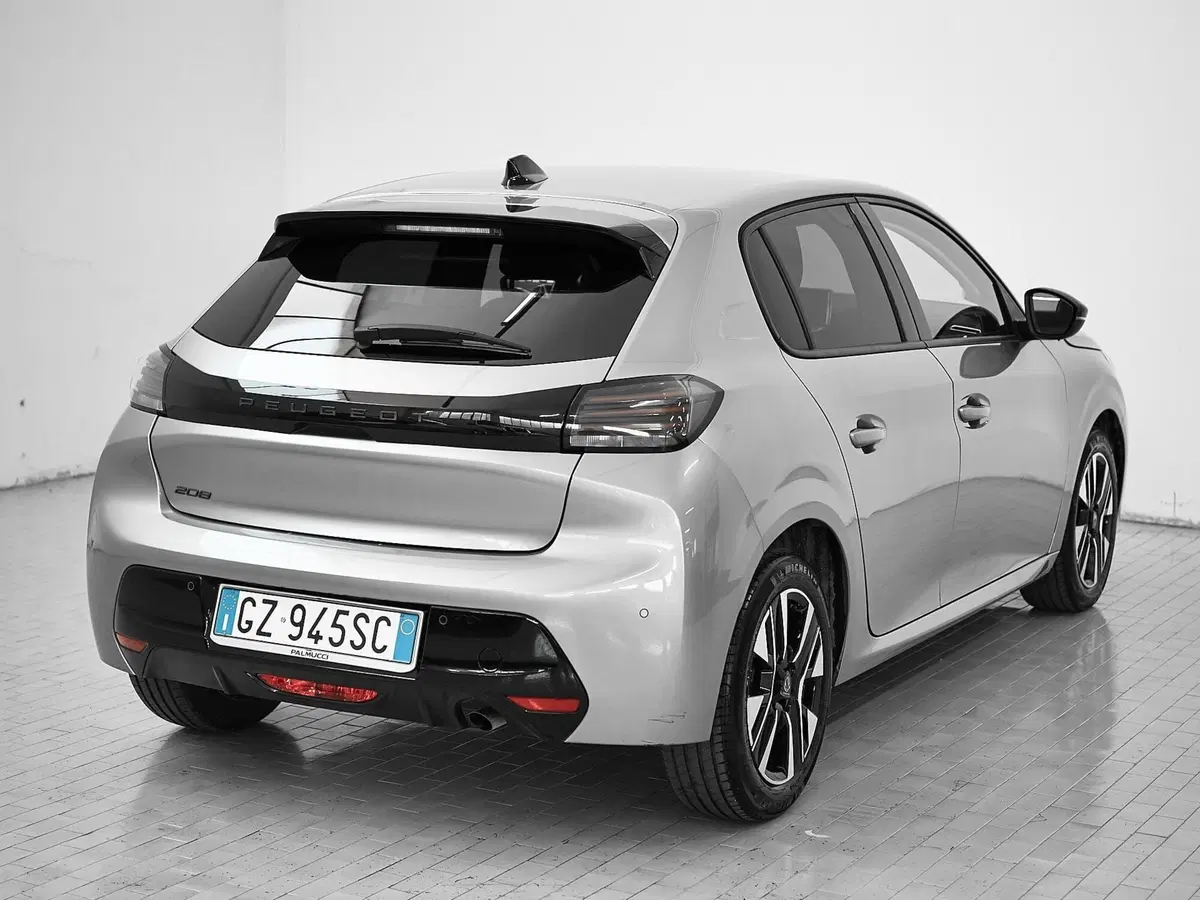 Peugeot 208 usata a Prato (7)