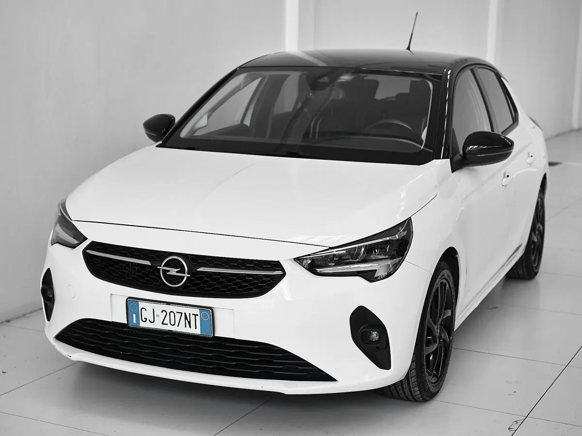 Opel Corsa usata a Prato (2)