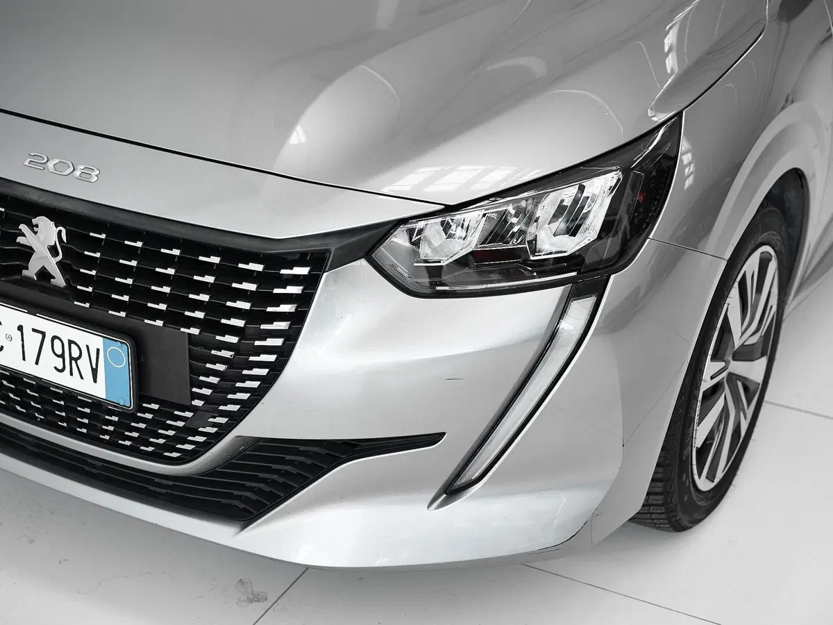 Peugeot 208 usata a Prato (6)