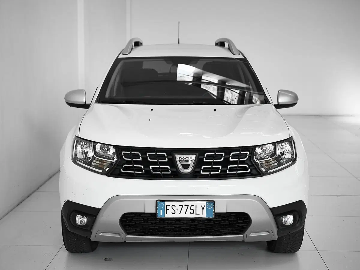 Dacia Duster usata a Prato (5)