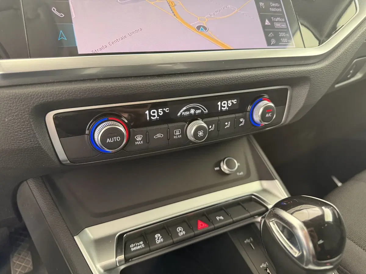 Audi Q3 usata a Perugia (11)