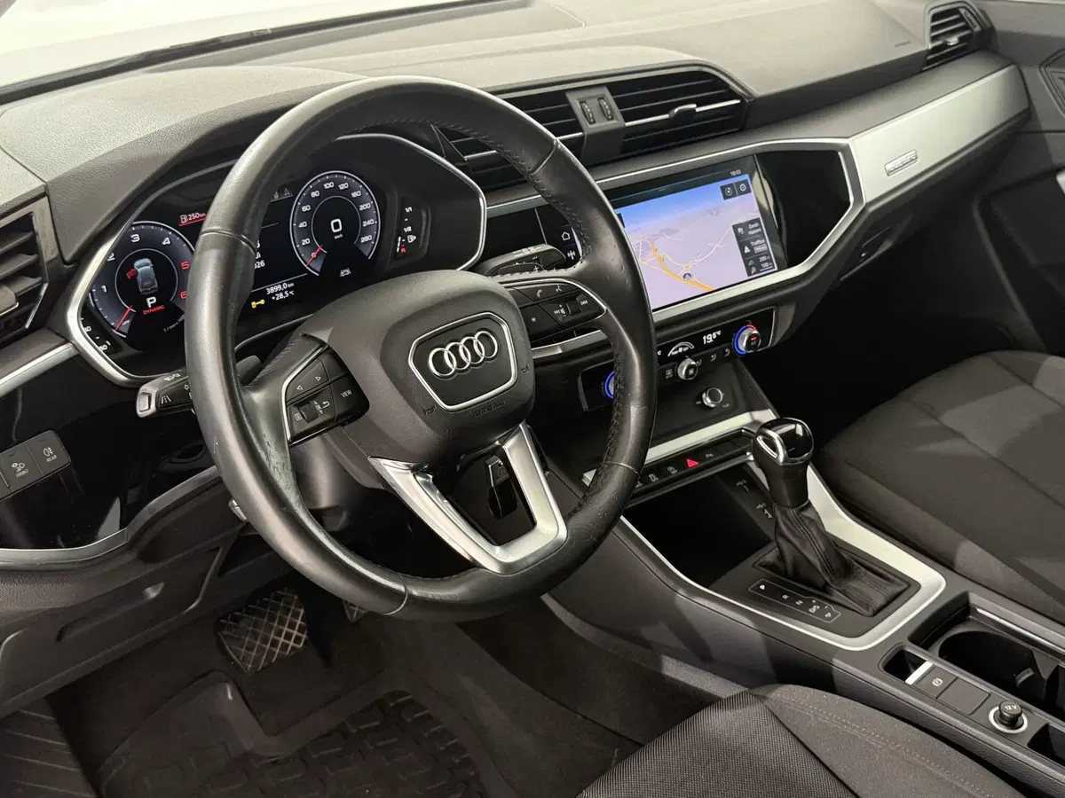 Audi Q3 usata a Perugia (5)