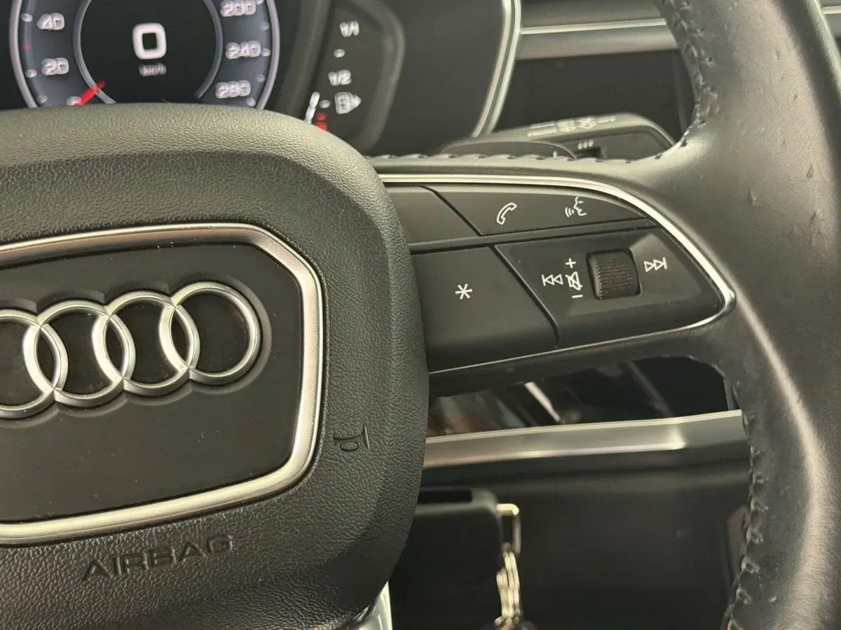 Audi Q3 usata a Perugia (8)