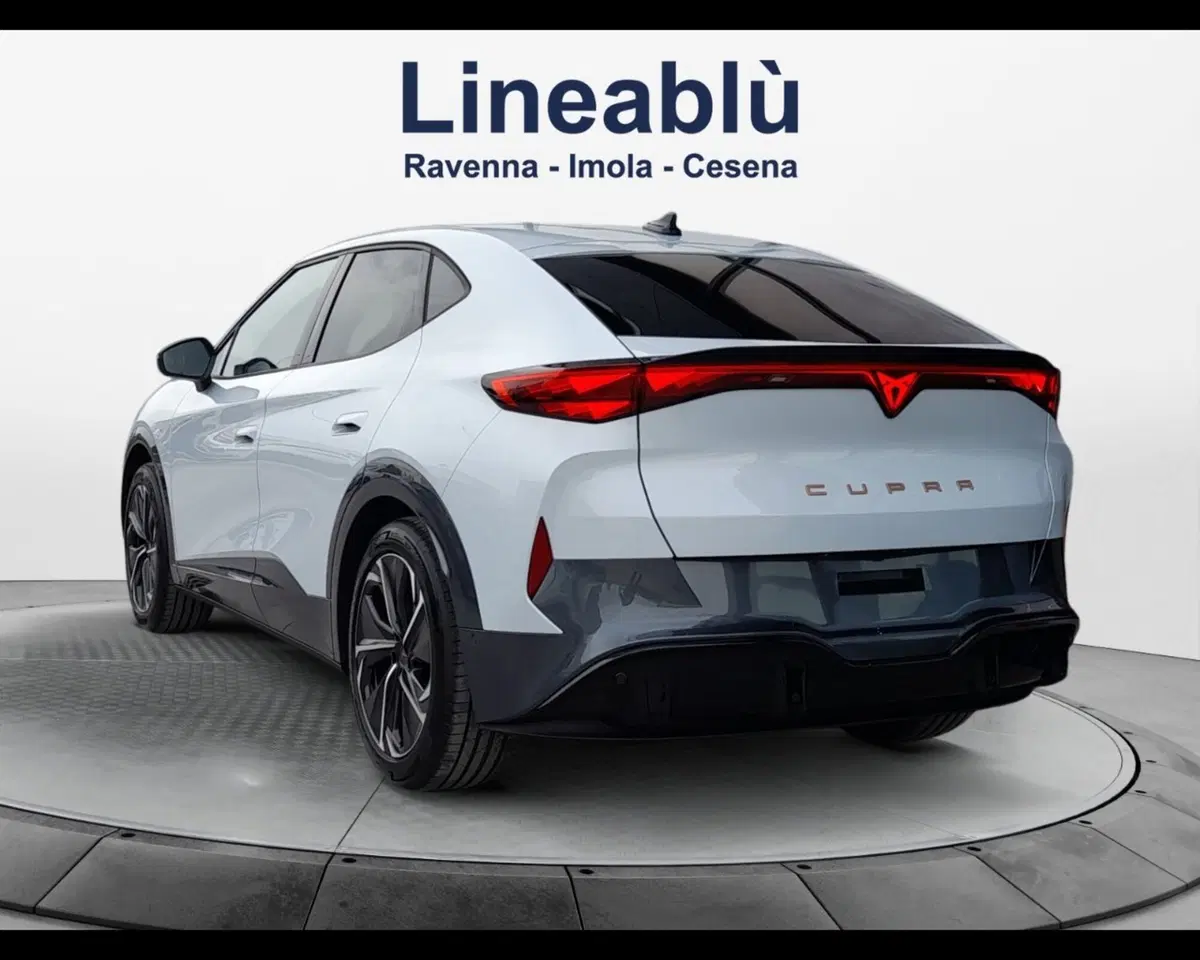 Cupra Tavascan nuova a Ravenna (3)